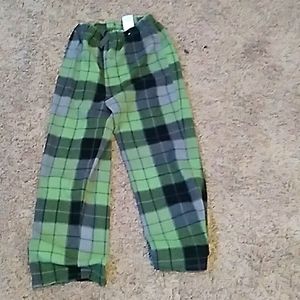 Komar kids steve fleece wear, green, great condition, no holes or stains